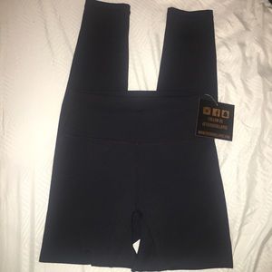 Brand new Til You Collapse black classic leggings